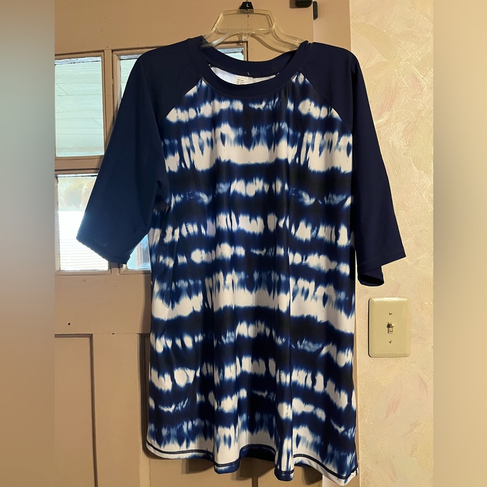 Short Sleeve Navy & White Tie-Dye Tunic Top